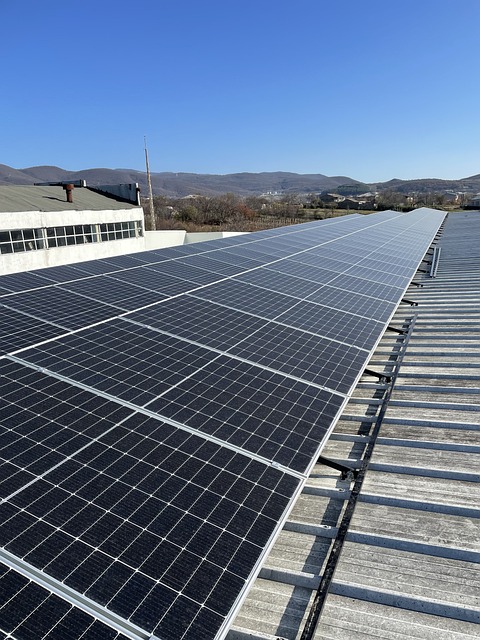 Commercial SOLAR PANELS FOR COMMERCIAL USE
Advantages of Establishing Solar Panels for Commercial Use